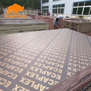 ECAPLEX brown film faced plywood to Mexico